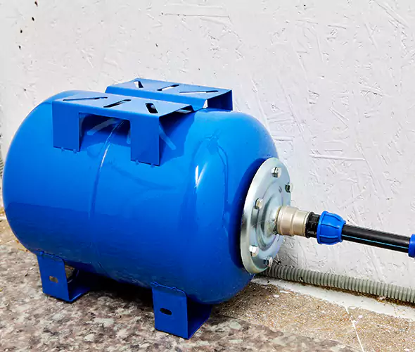 Expert Plumber for Well Pressure Tank Replacement in Pompano Beach, FL: Schedule Affordable Tank Replacement Services with Us